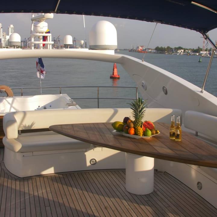 Marlet Private Boat Experience by Millan Experiences