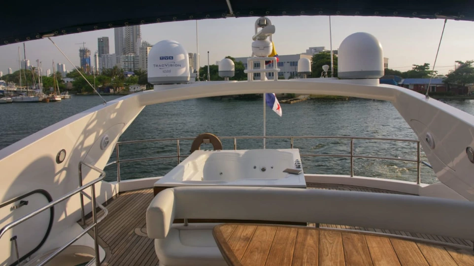 Marlet Private Boat Experience by Millan Experiences