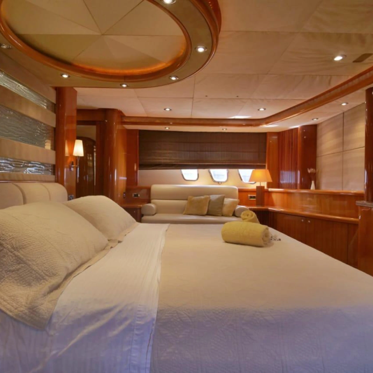 Marlet Private Boat Experience by Millan Experiences