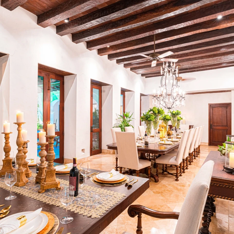 Casa Clinton Luxury Villa by Millan Experiences