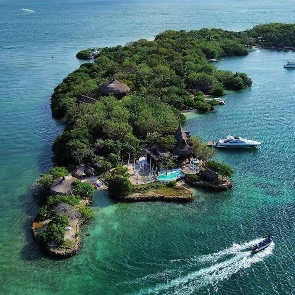 Isla del Mar Private Island by Millan Experiences